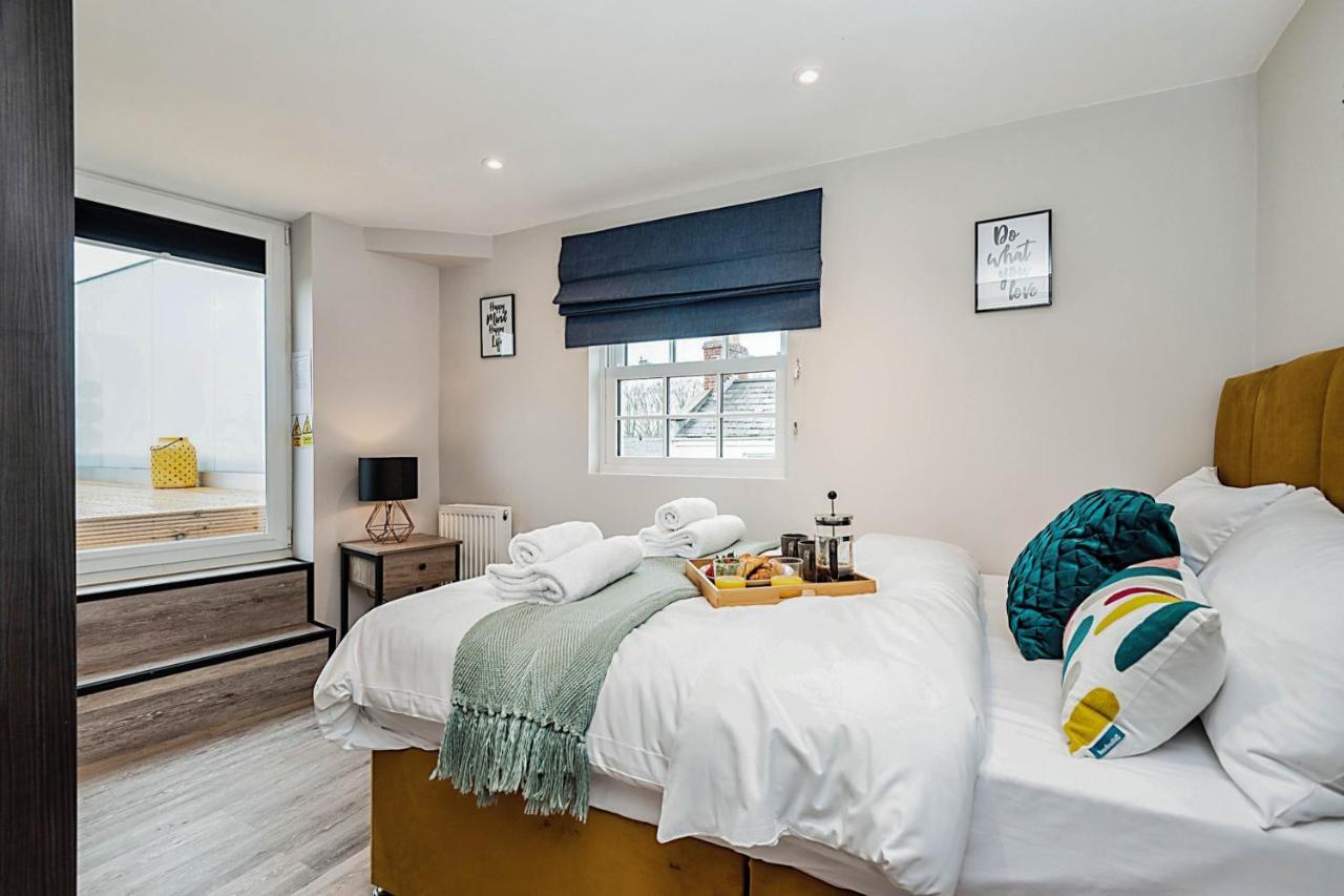 The Burton Penthouse By Fortuna Property Cheltenham Eksteriør bilde
