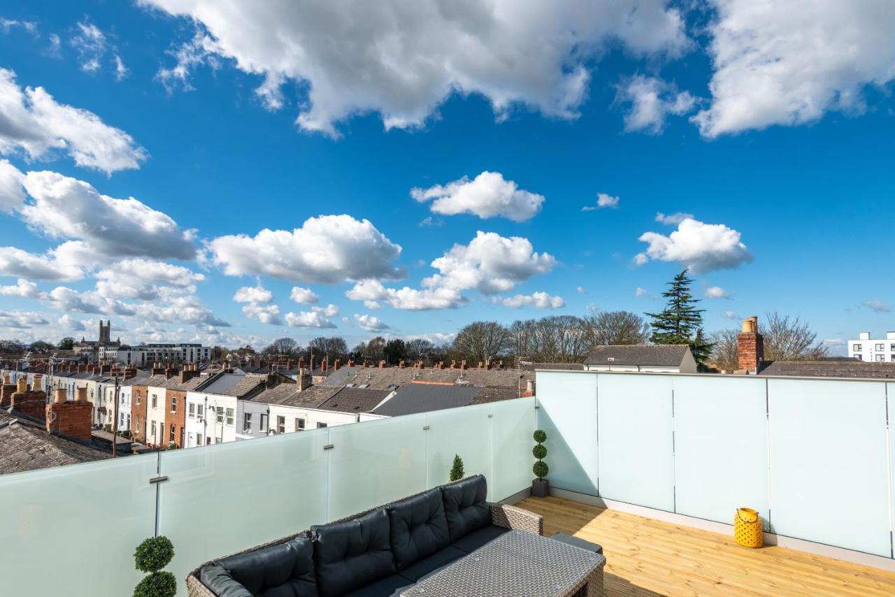 The Burton Penthouse By Fortuna Property Cheltenham Eksteriør bilde